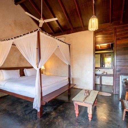 The Artist Cottages Morjim Ngoại thất bức ảnh