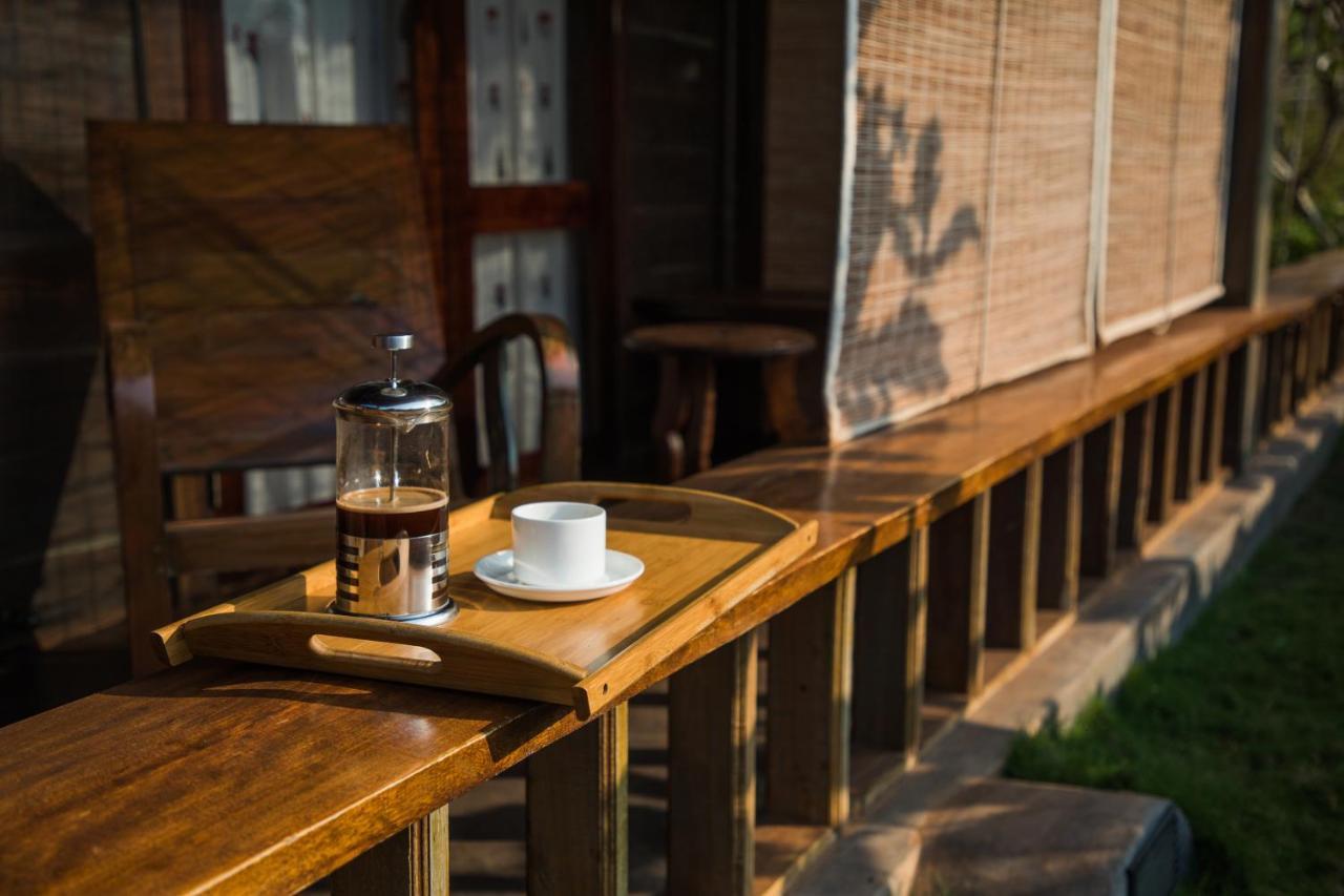 The Artist Cottages Morjim Ngoại thất bức ảnh